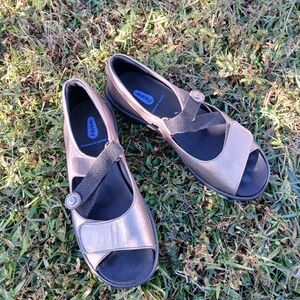 Wolky Jewel Colored Sandles Shoes